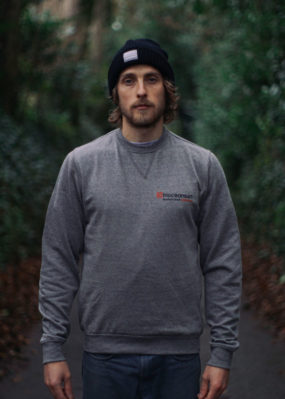 Triocean-Surf-Sweatshirt-Small-Logo-Lifestyle-3